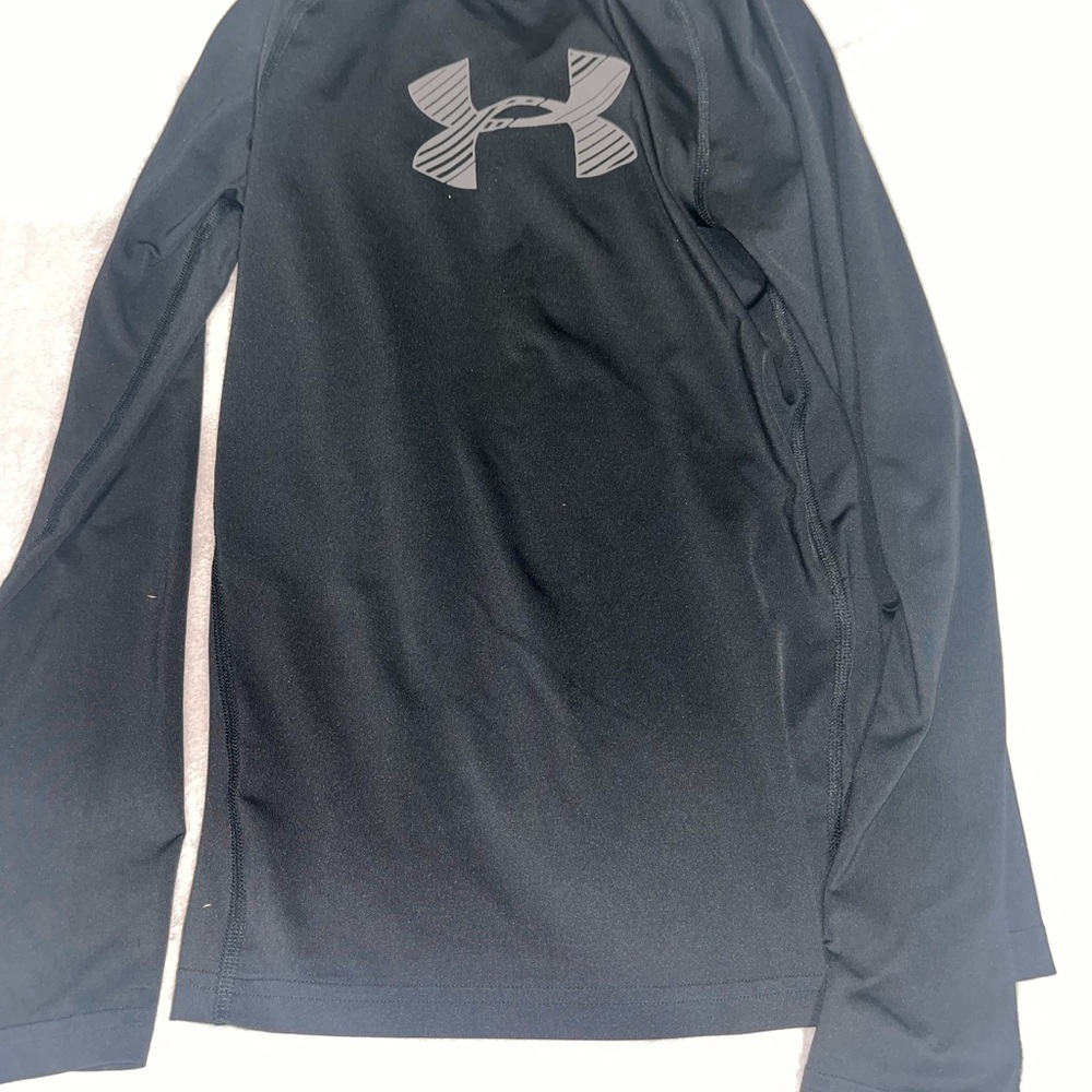 Under Armour Boys Activewear Shirt Size M Youth Medium